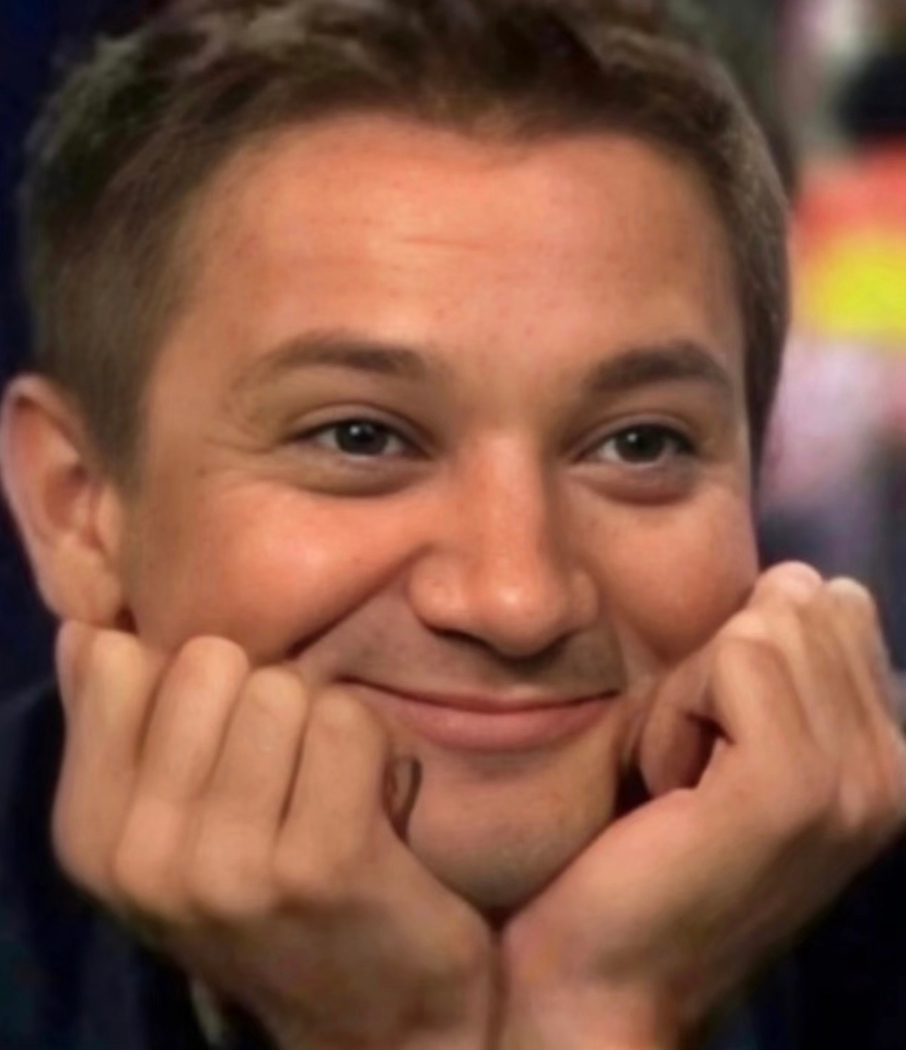 “我前两天还和松韵打视频了~~”结果淮水小分队都在 怎么有种抓包感