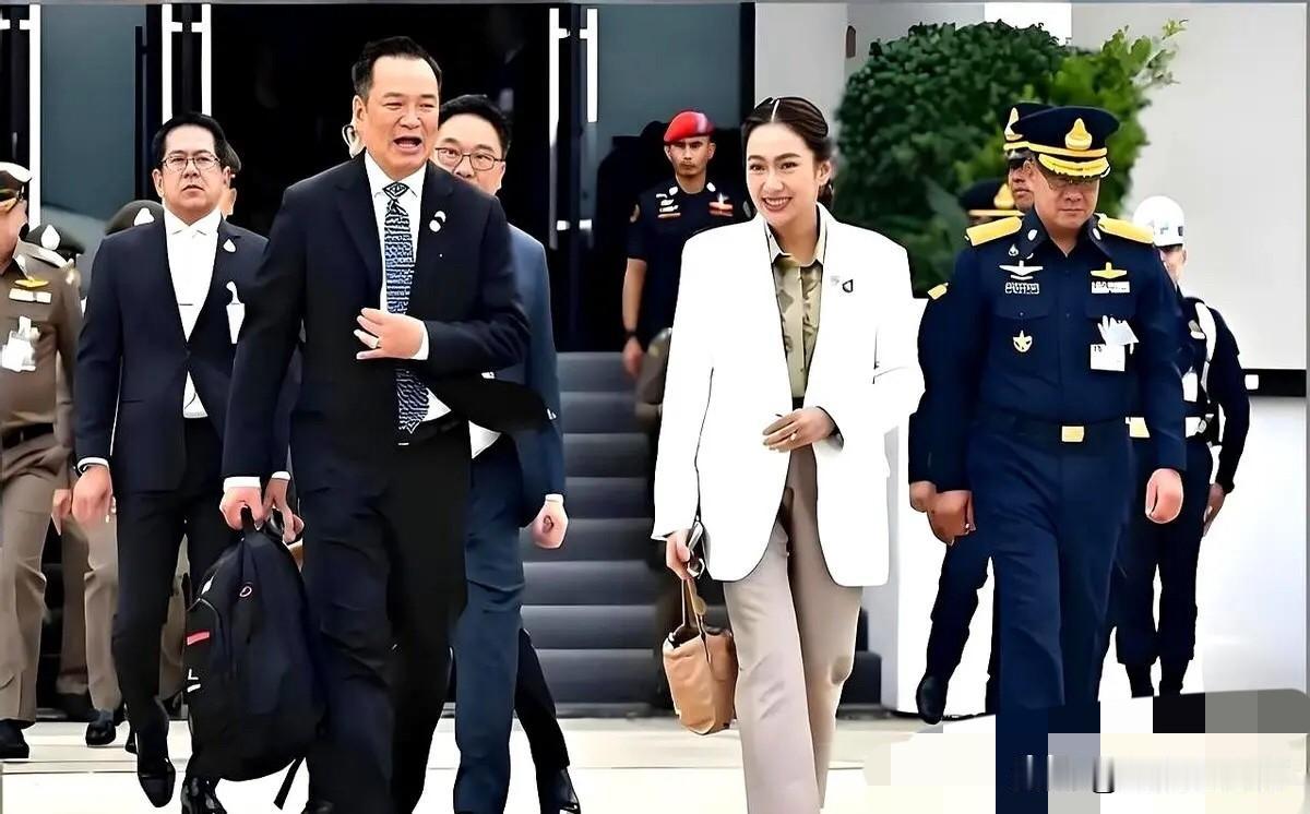 柬埔寨被打，大国罕见的没有插手表态！这世上没有无缘无故的沉默，有时候不表态，其实