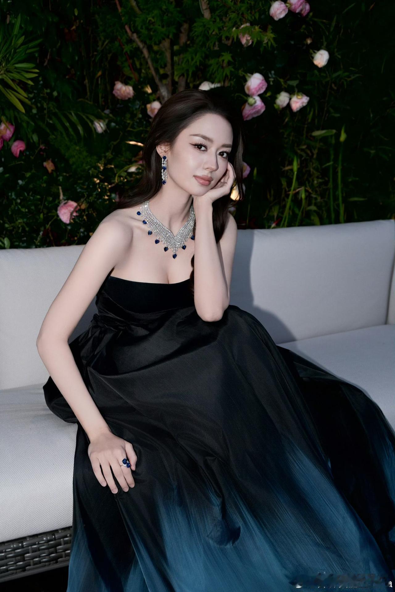吉娜爱丽丝