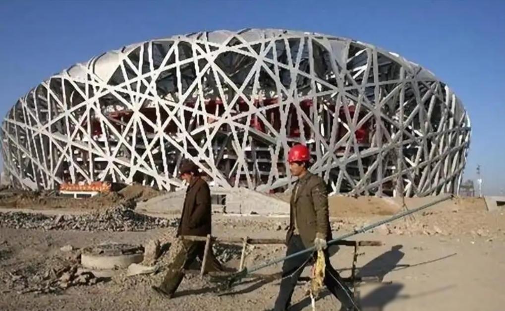 [微风]鸟巢“账本”曝光：占北京黄金位置，斥35亿建成的“鸟巢”，当初可是被不少