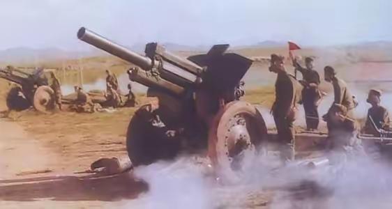 上世纪50年代，我国急需一款师属主力榴弹炮，齐齐哈尔127厂临危受命，接过代号“