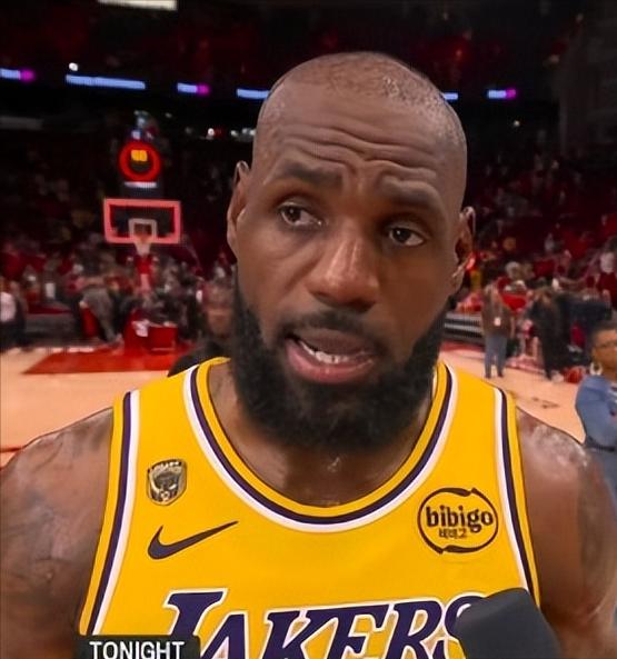 湖人3-0火箭！詹姆斯严谨发言：

“我们今晚犯了太多的错误，我们原本有一个比赛