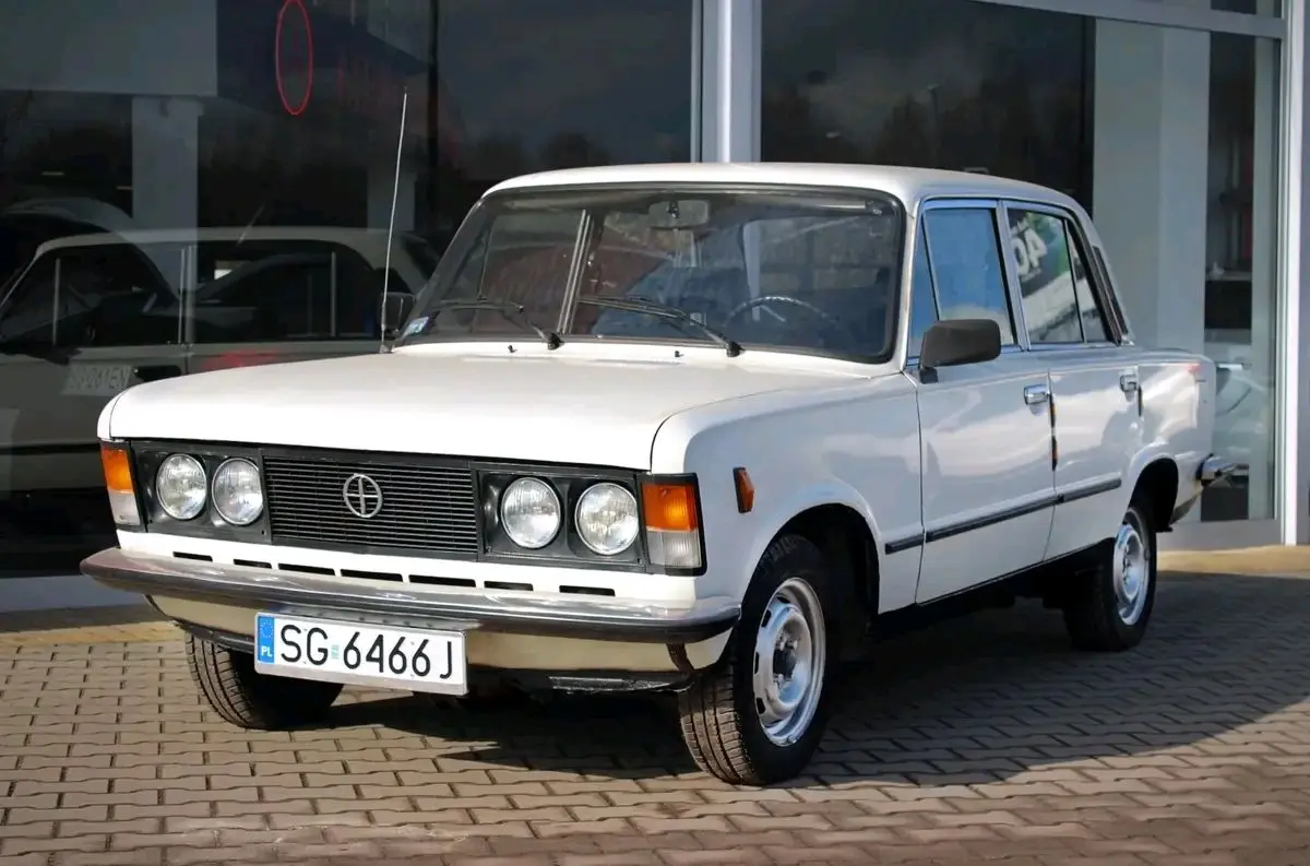 来自波兰的国民车。1988 Fiat 125p