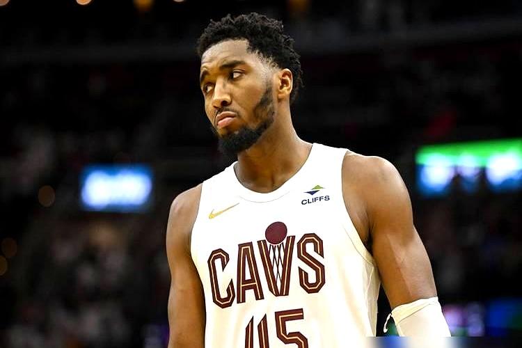 小牛秋天提前凉了。  
 

2007年，达拉斯小牛常规赛拿下联盟最高的67胜，