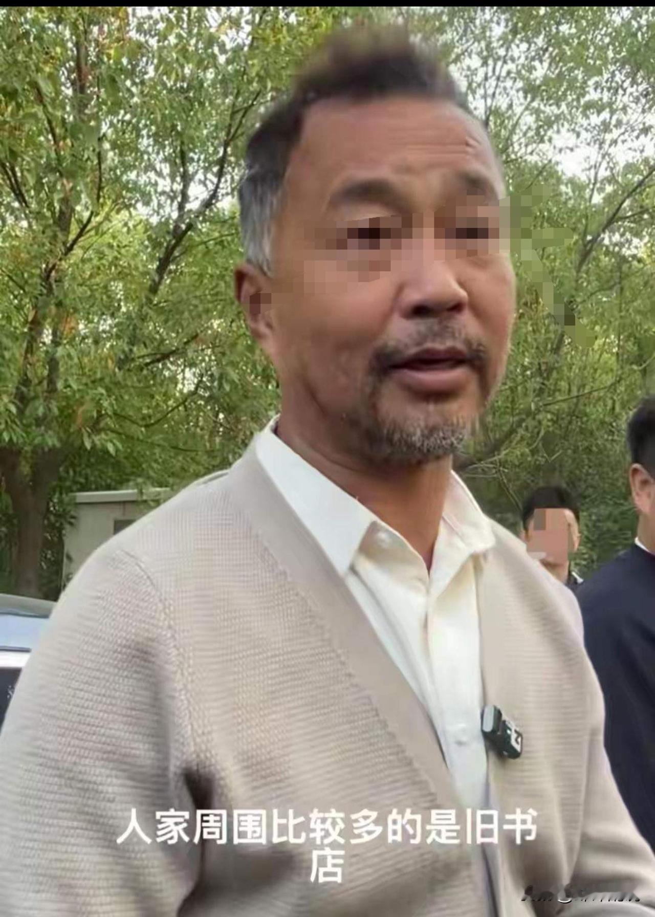 公知和殖人们总是说千万别“逢西必反”，不然你就成了“民粹”。其实挺认同这话的，毕