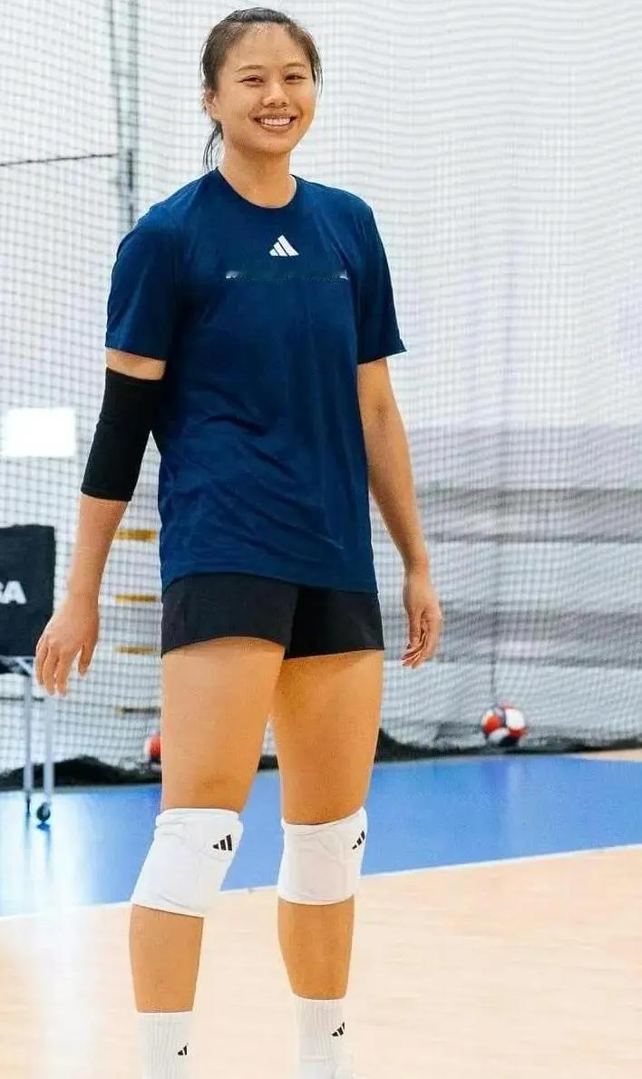 龚翔宇旅美状态佳快速融入，江苏女排失核心新赛季夺冠难度陡增江苏女排 近日，中国女