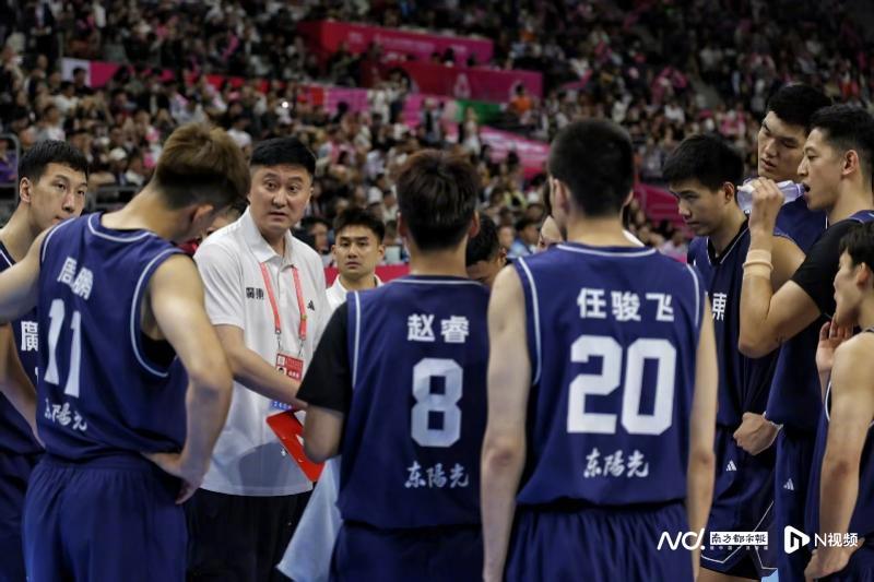 【36分大胜！广东男篮史上第三次登顶全运会】11月12日晚，曾见证过南粤篮球无数