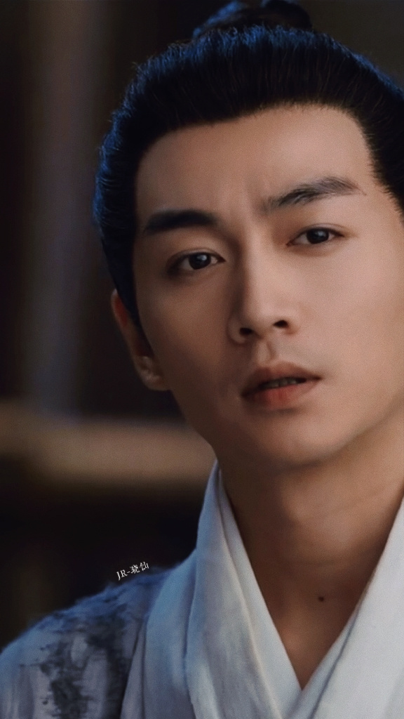 陈晓云襄传之将进酒  cx  陈晓云襄传  绝顶聪明襄看热闹～抬头眯一眯眼盯着你