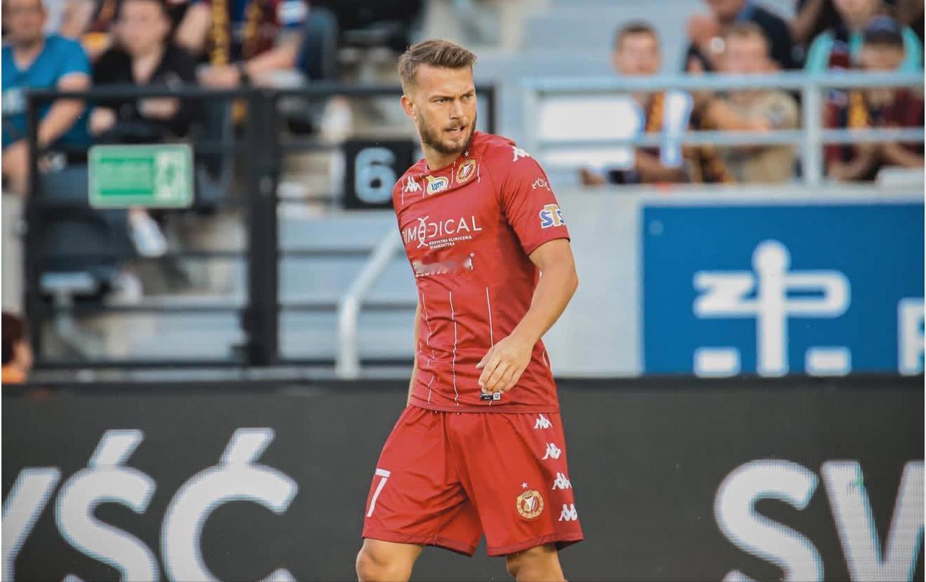 欢迎汉森加盟大连鲲城！在石家庄官宣多米尼克加盟后，上赛季大连鲲城的三名外援，只有