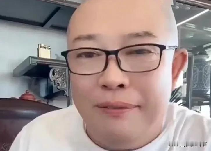 完犊子了，驴爸透露赵本六永封回不来，患抑郁严重失眠！

         驴爸透