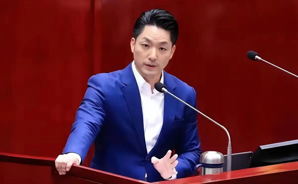 台湾地区恐怕要大洗牌！岛内正流传着一个几乎板上钉钉的预判：只要蒋万安在2026年