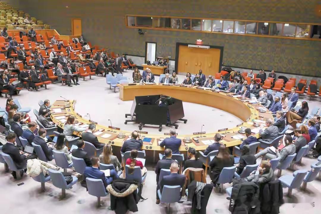 联合国召开的委内瑞拉会议，中俄美激烈交锋
在联合国召开的关于美国对委内瑞拉违反国