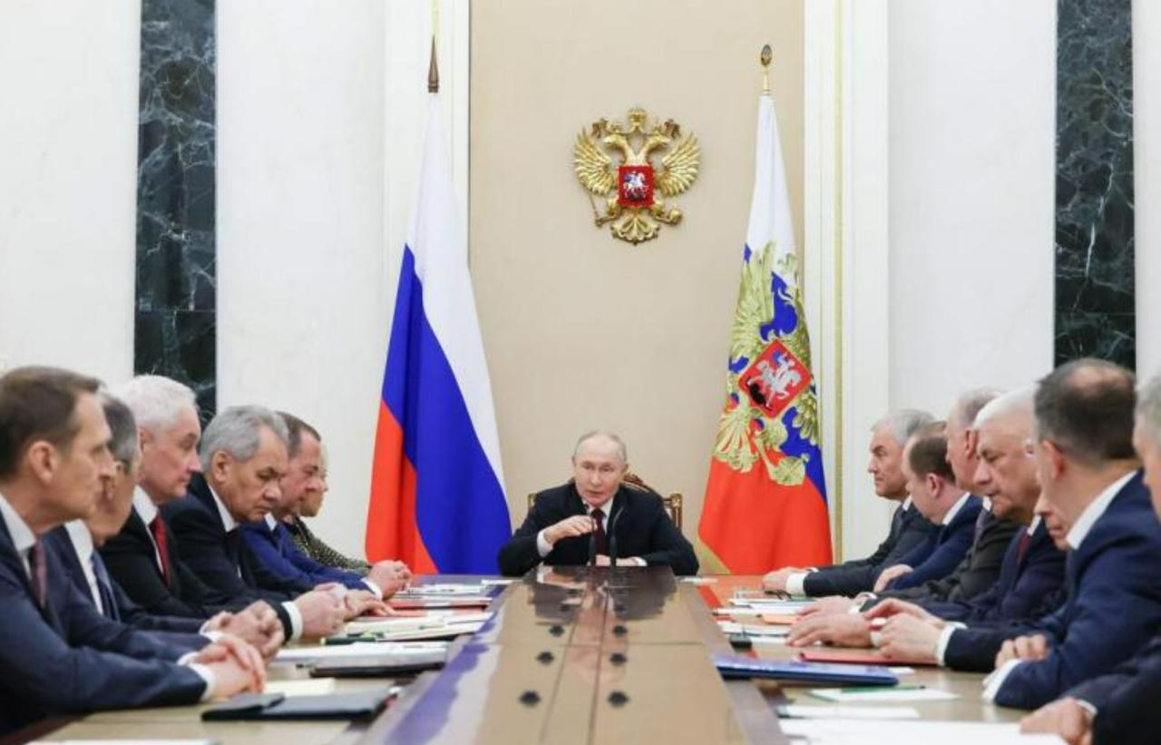 普京总统：发展“三位一体”核力量是俄绝对优先事项
2月23日，普京总统在俄罗斯“