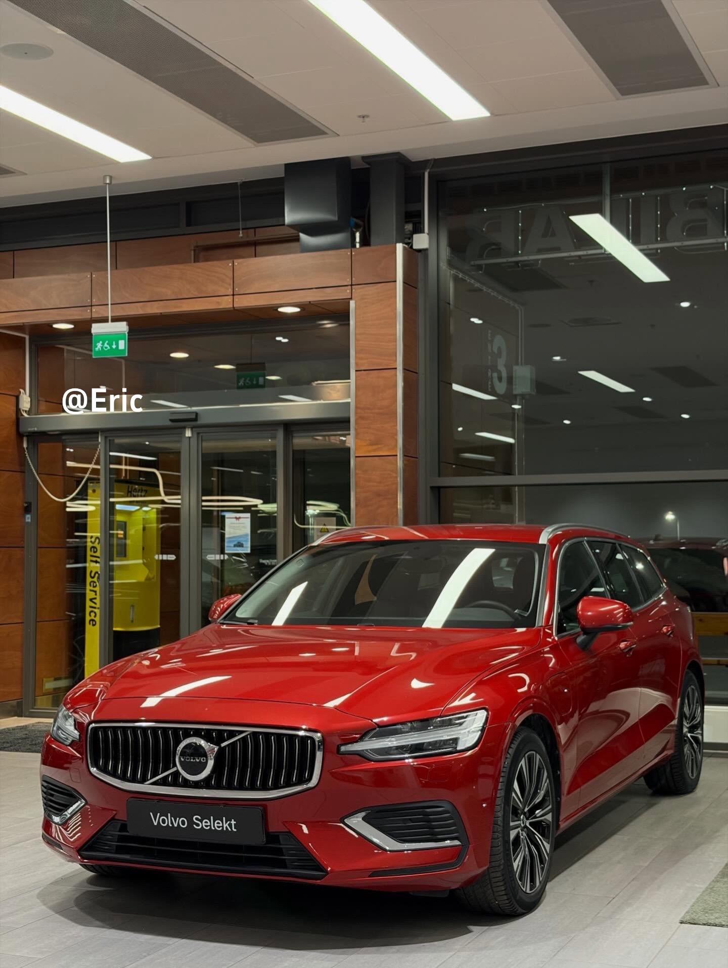 谁说沃尔沃不能买红色？