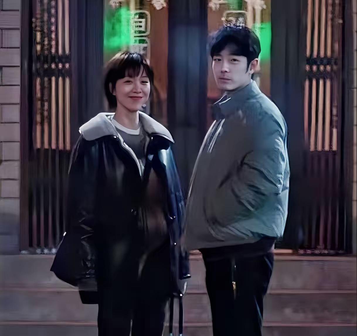 我哥和我嫂子都是西医大夫，他们看了“小城良方”后说，在现实生活中，他们整个医院里