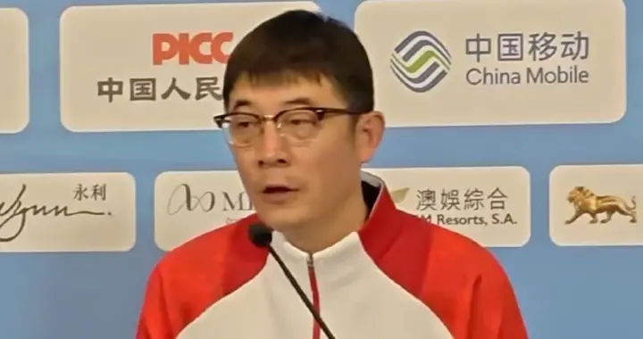 果然视频|U18男篮主帅王刚：大家尽力了，为队员感到骄傲
