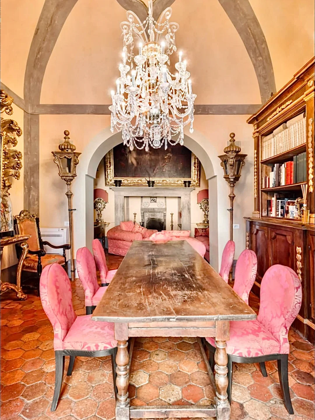 波西塔诺🇮🇹这家粉色巴洛克风民宿太绝了！