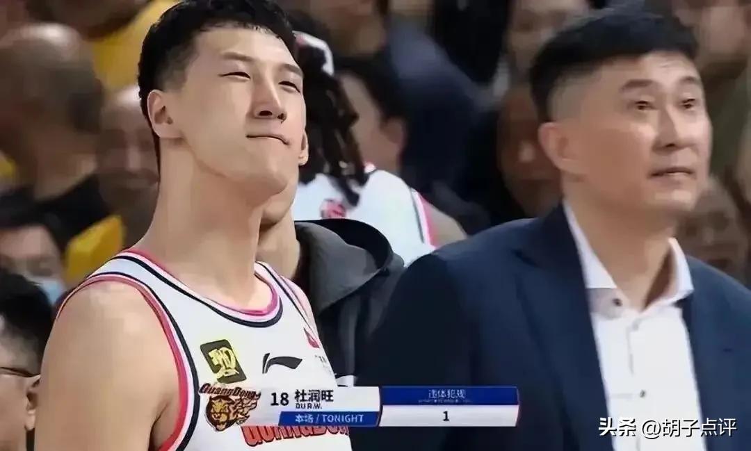 杜峰的合同到期，至今还没有续约，难道要下课？
近日有网友说，杜峰与广东队的合同到