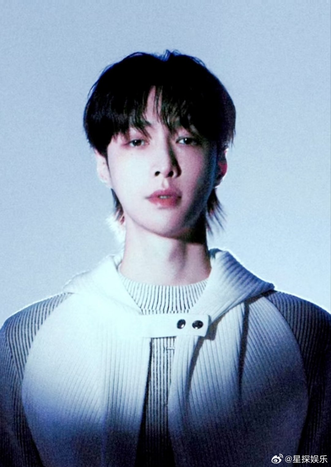 张艺兴 国家话剧院翻了半天官方信息，其实逻辑很清晰。官网名单没动，春晚和联合国活