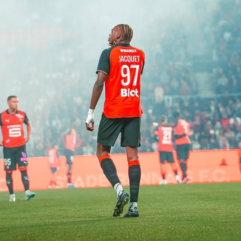 皇马 Matte Moretto:❗️皇家马德里已多次派球探考察 20 岁的法国