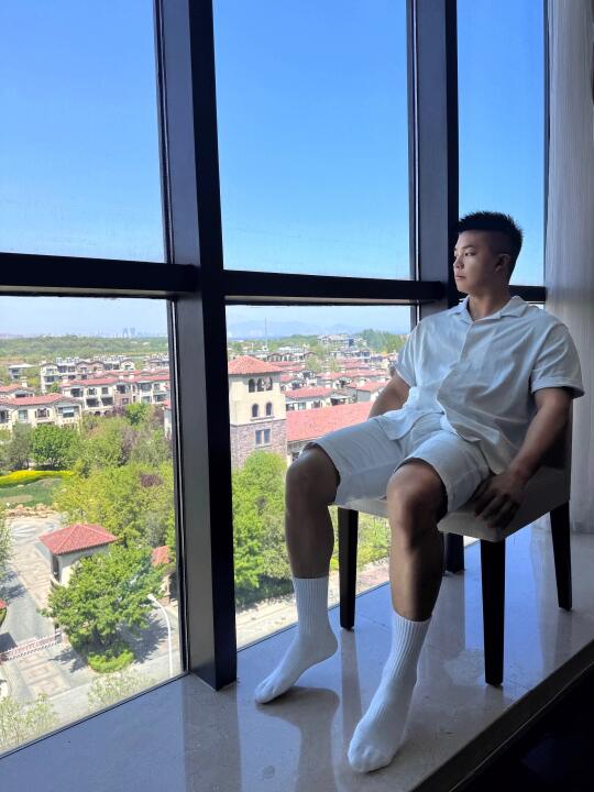 五月像一张白纸
