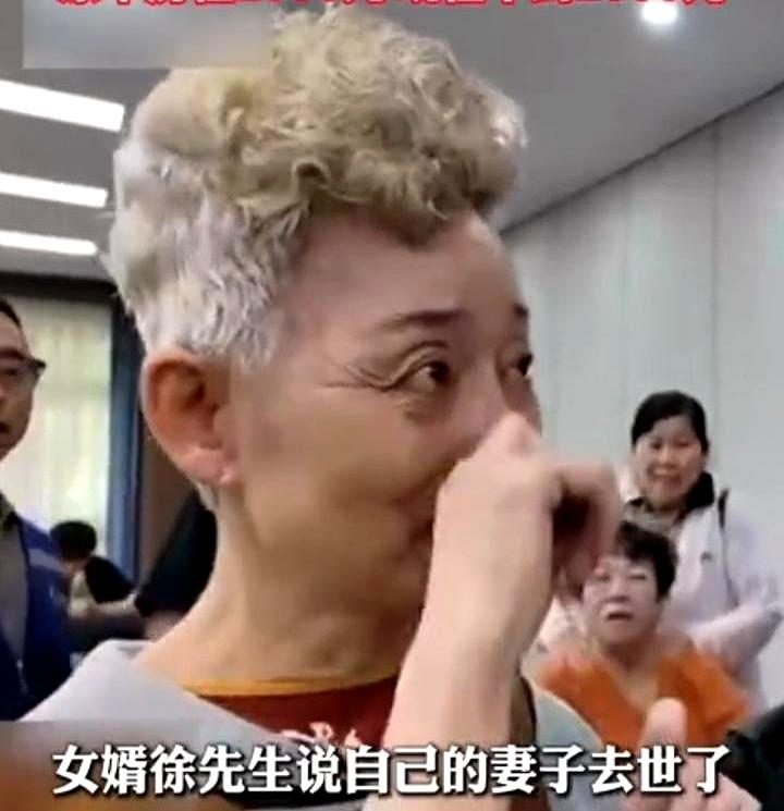 在杭州的一个夏夜，2026年6月13日，第一期廉租房摇号屏幕跳到那个号码时，独居