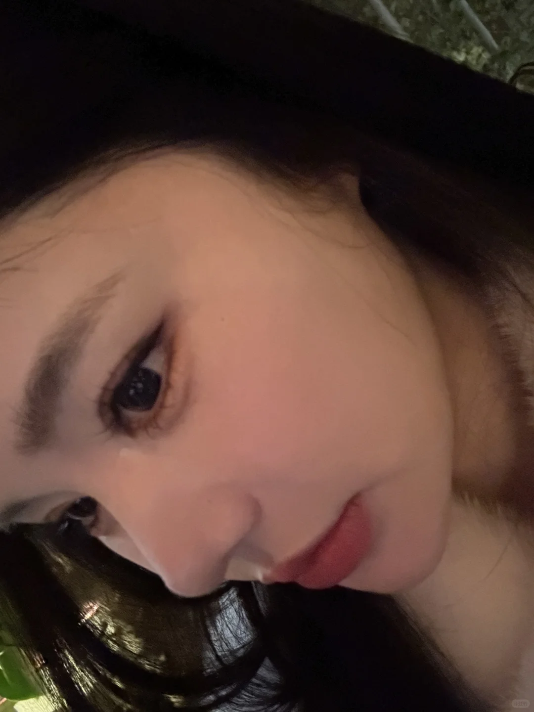侧脸