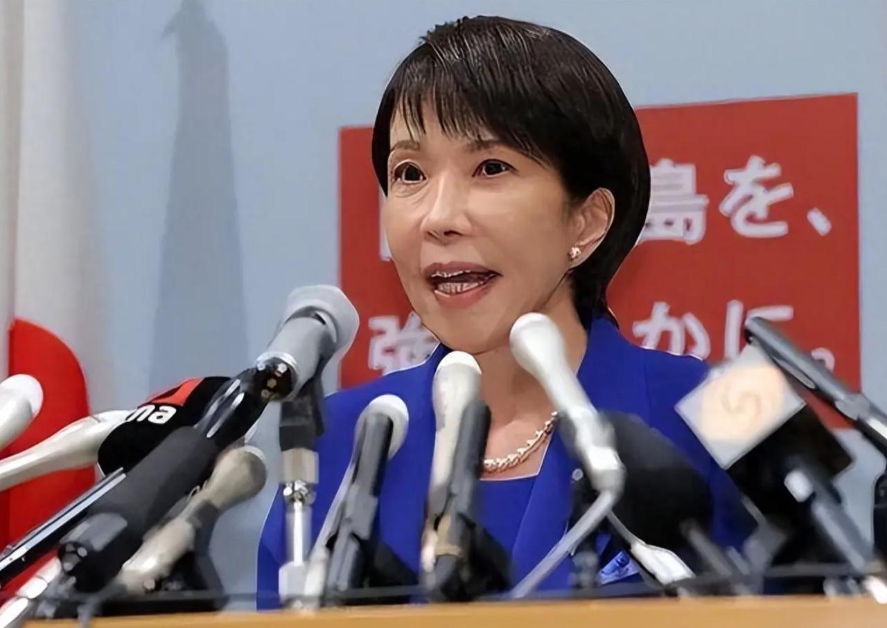 高市早苗称愿与中方对话，然后北京提了一个要求，日本上下都沉默了！

白宫的联合记