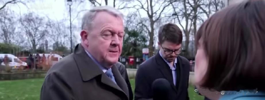 丹麦外长拉斯穆森刚结束白宫会谈，就忙着澄清特朗普的离谱说法：“格陵兰根本没有中国