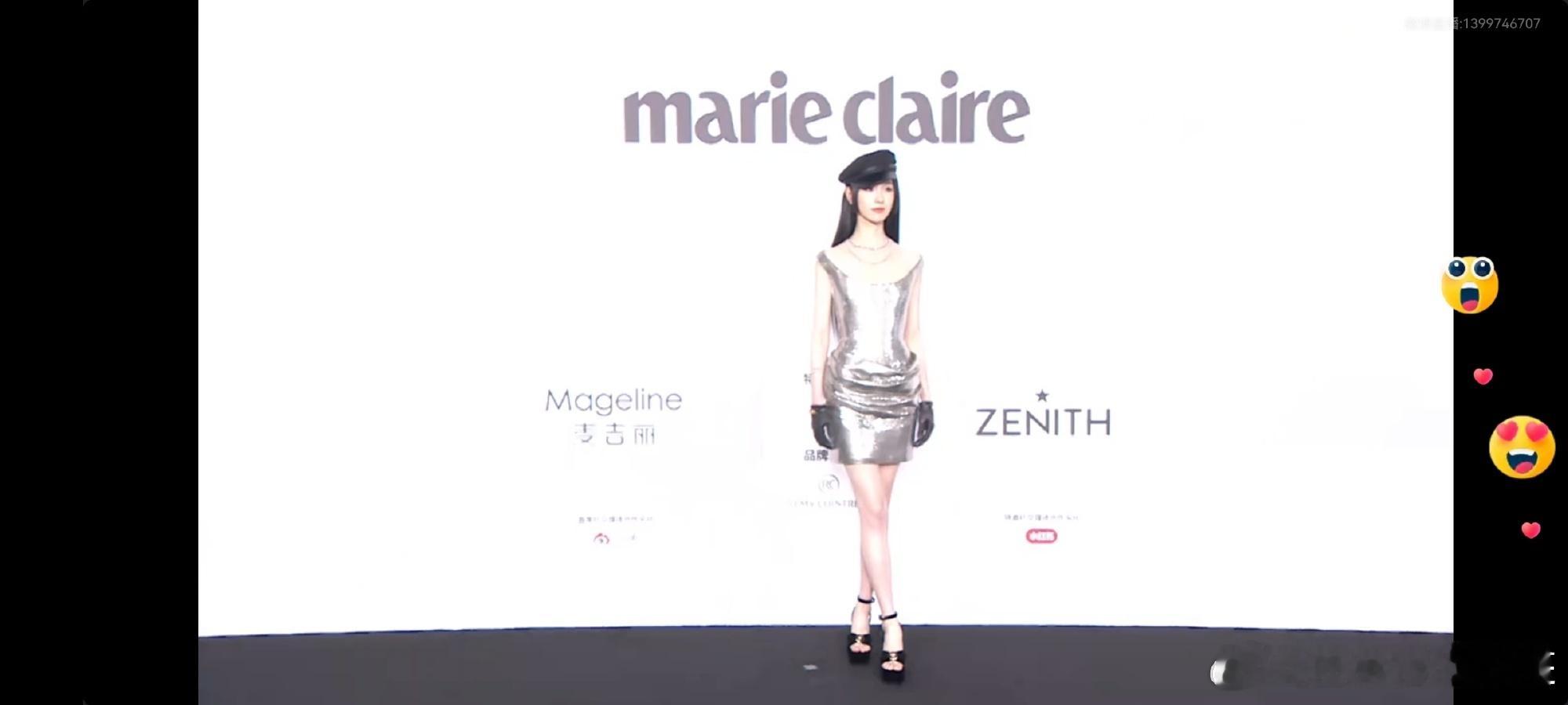 嘟嘟这身材和脸蛋完全是仙品级别的[色][色][色] 陈都灵[超话] 眼前一亮！！