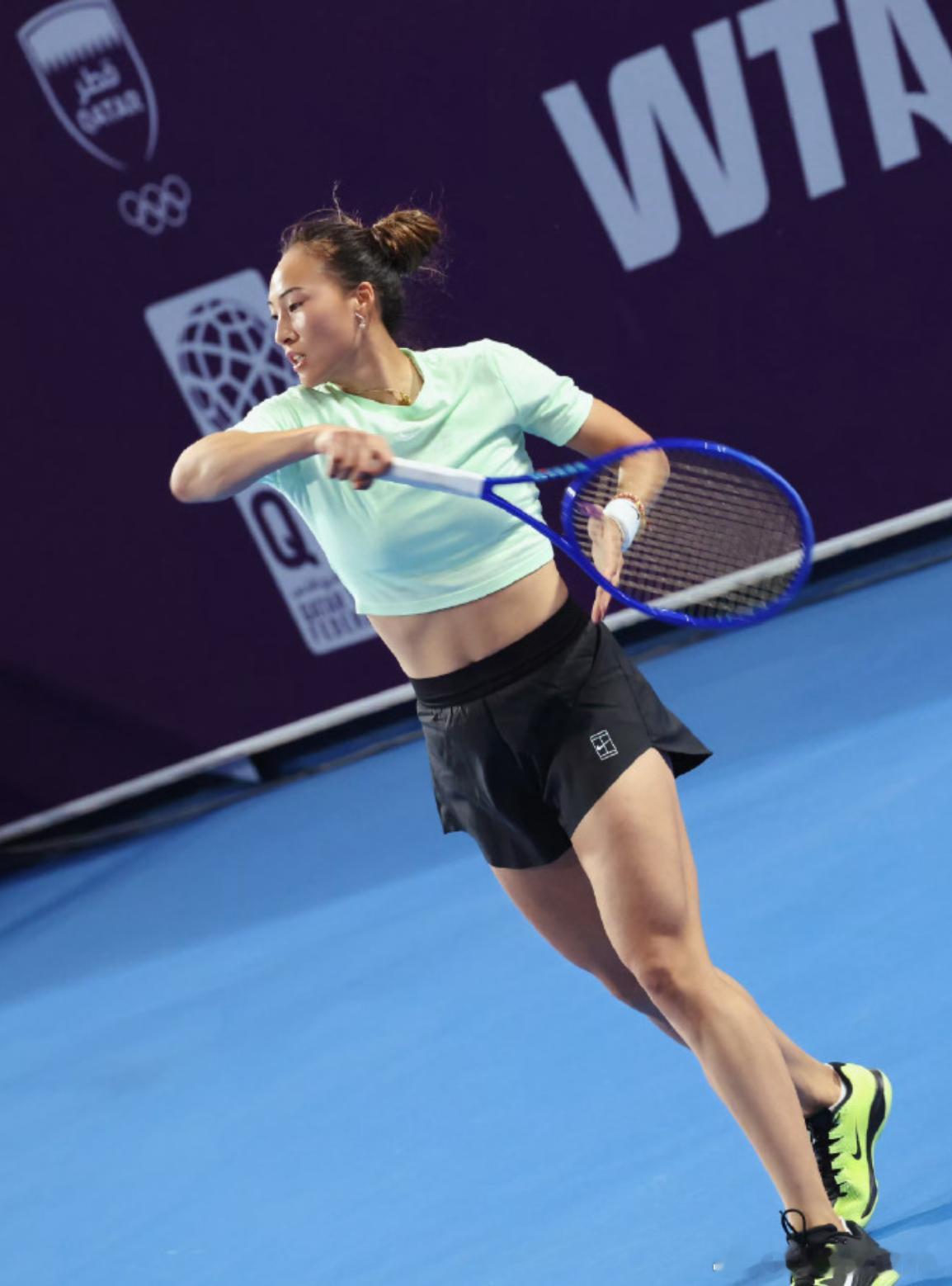 郑钦文已经在多哈训练，大家等待多时，多哈是不是能复出？wta