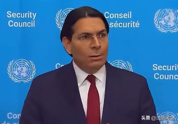 记者:“为什么以色列可以拥有核武器，而其它中东国家却没有同样的权利？”

以色列