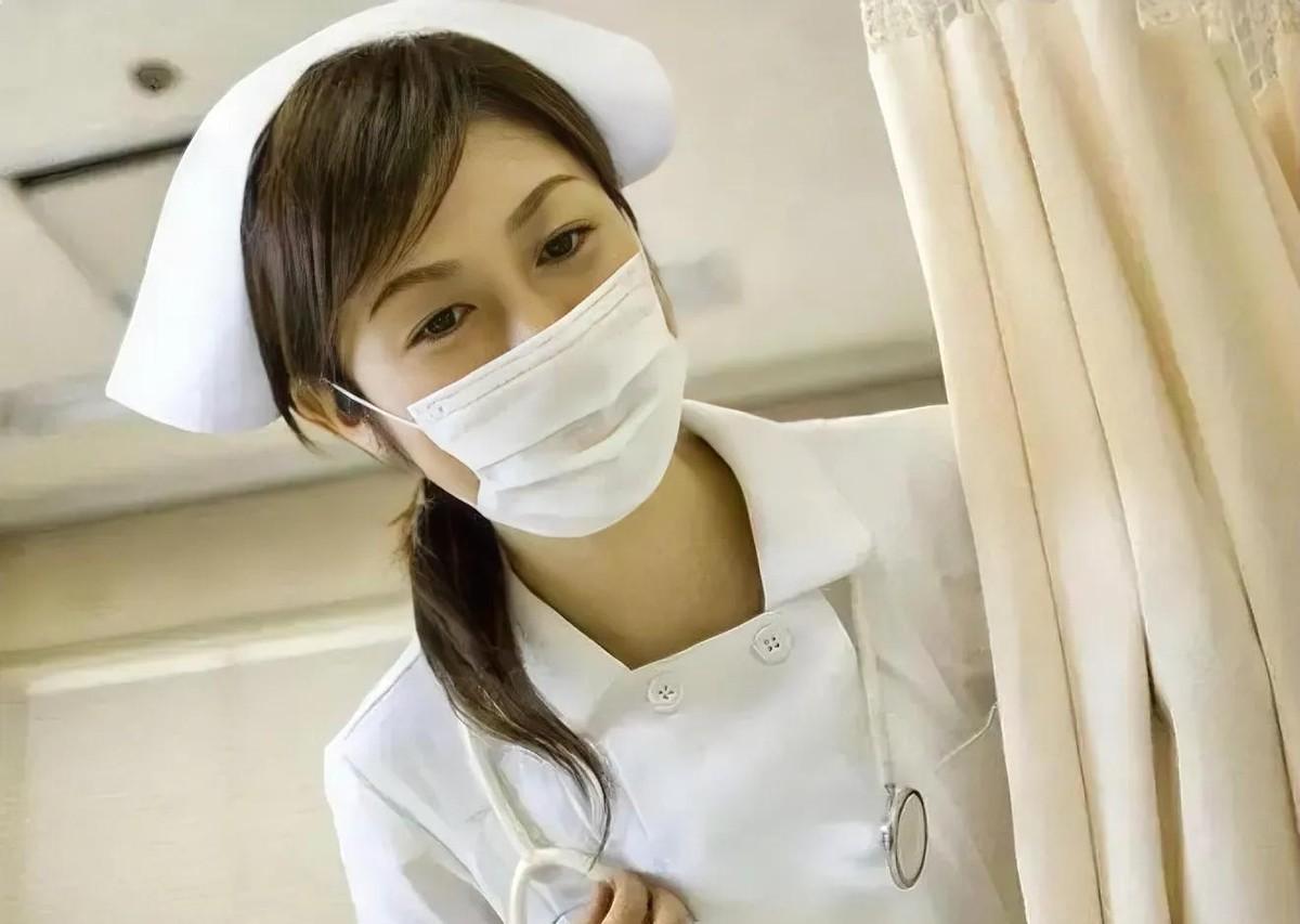 死了也要爱！”湖南一医院副院长，看上了漂亮女护士，两人多次在医务室里云雨，岂料东