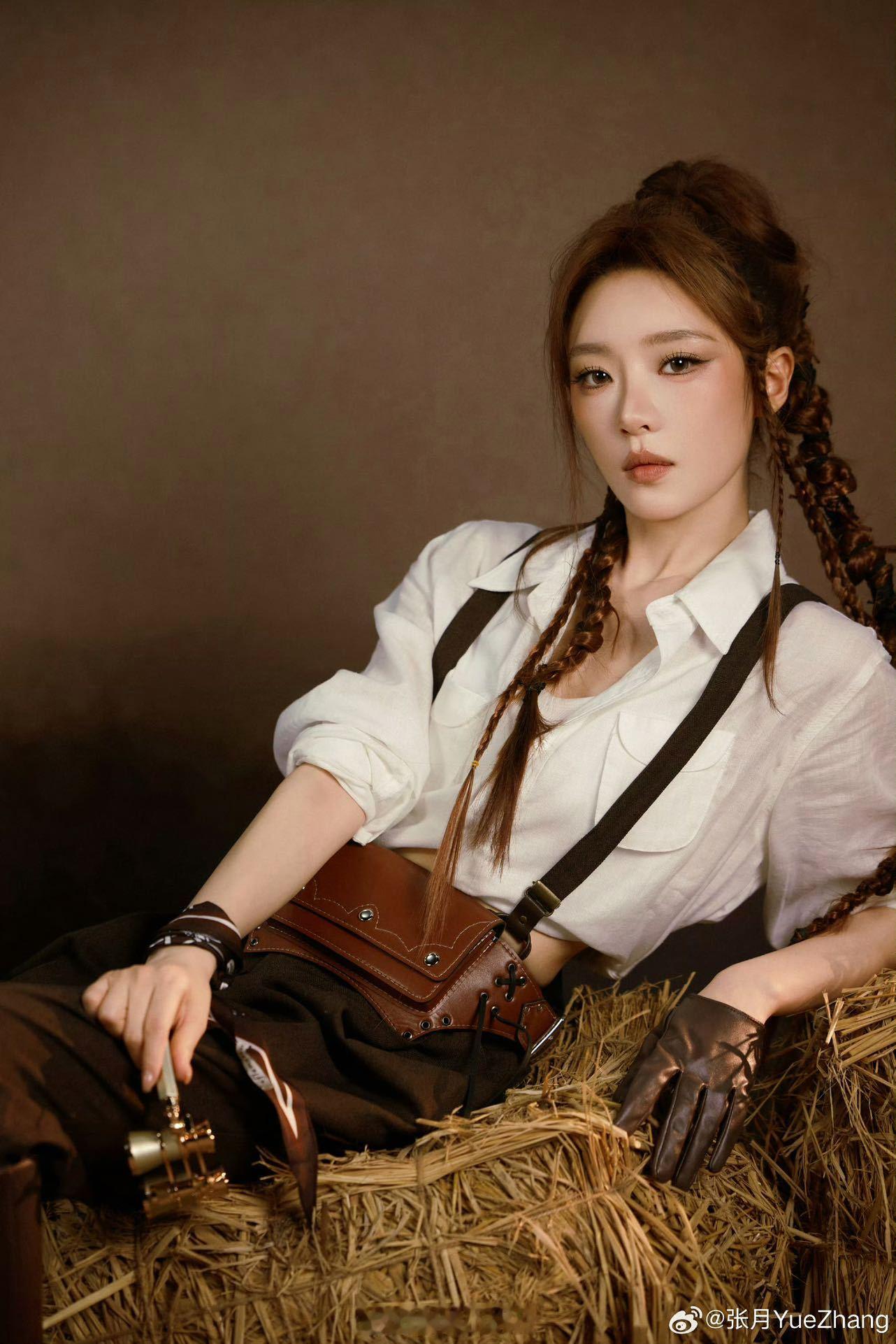 张月Vlog里的曾沛慈张月化身曾沛慈迷妹 谁懂啊！张月Vlog里出现曾沛慈的那一