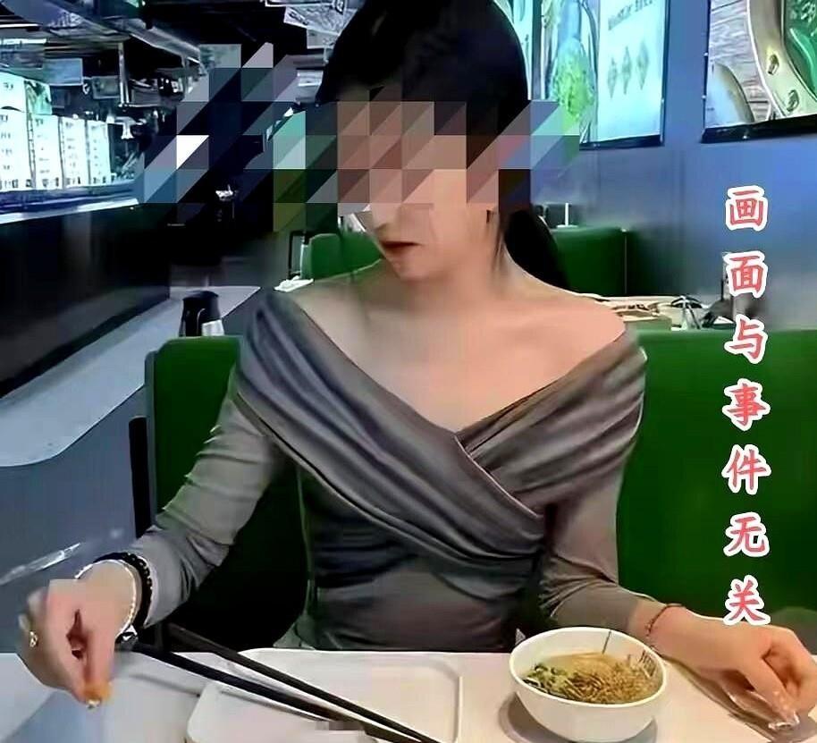 40岁机长把跟了12年的情人送进警局，告她诈骗700万。法院判了：诈骗罪，12年