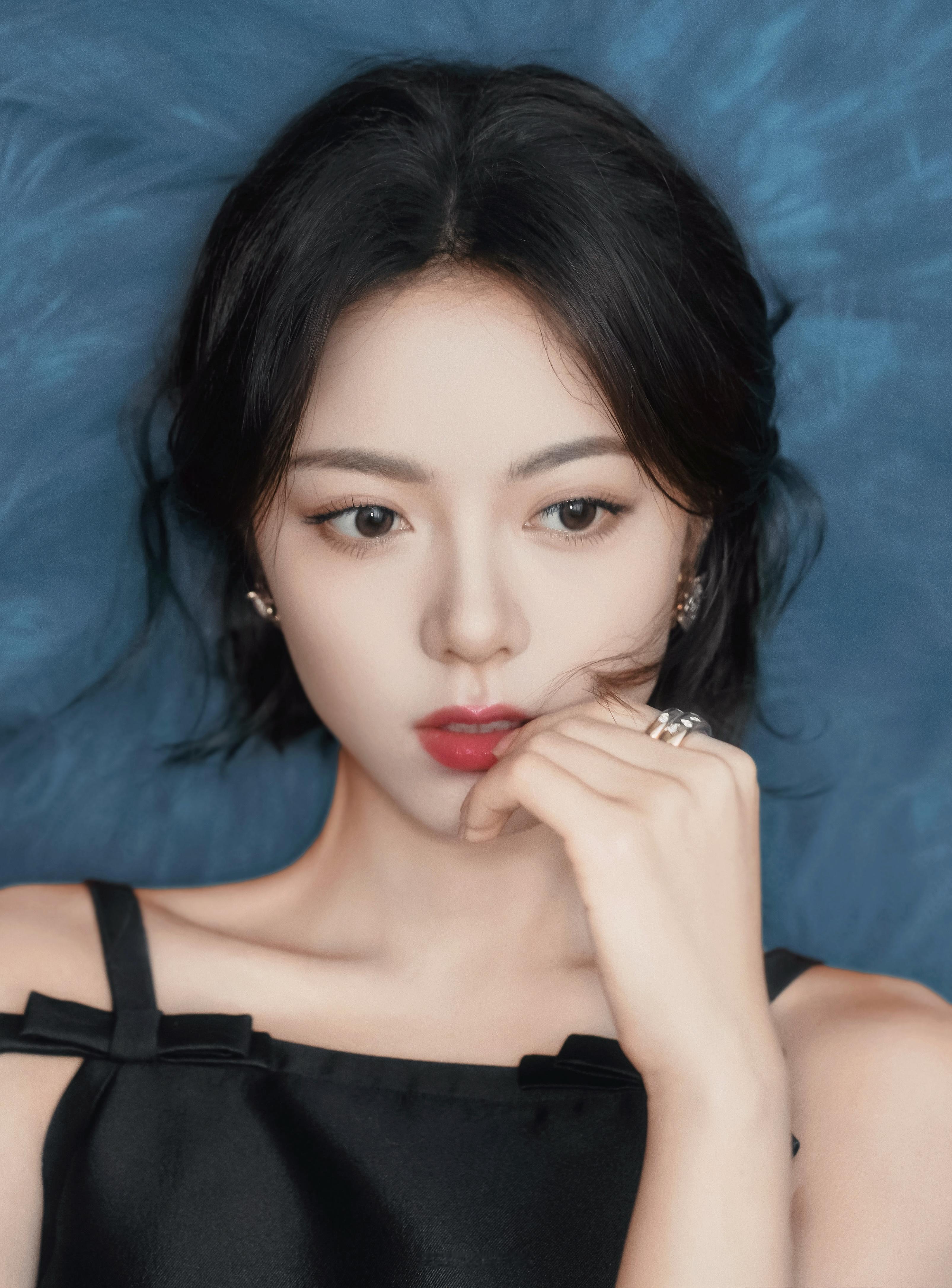 太漂亮了麦麦赵今麦法式缎带低盘发