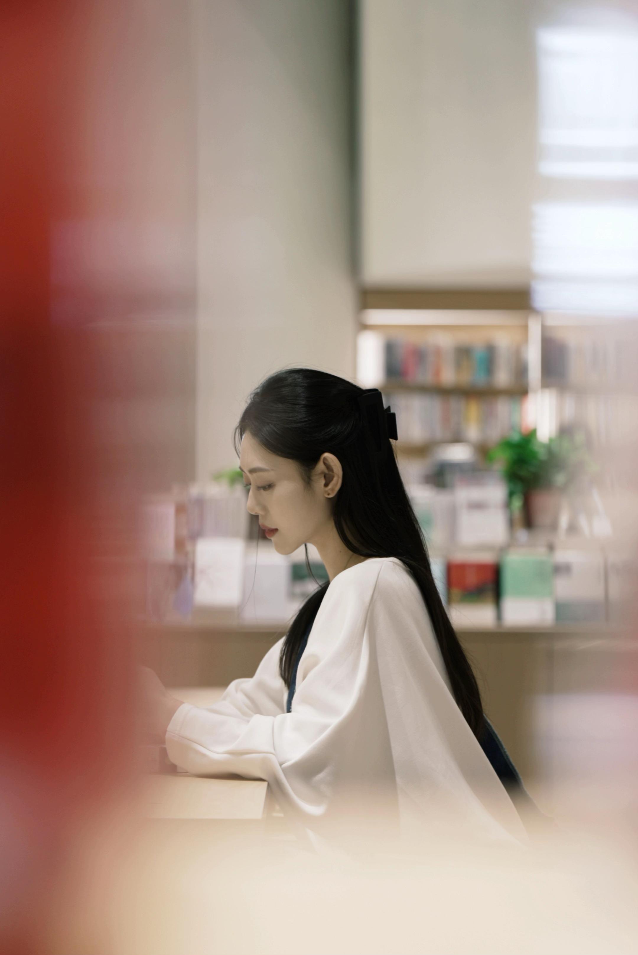 请赐予我平静面对一切的能力.