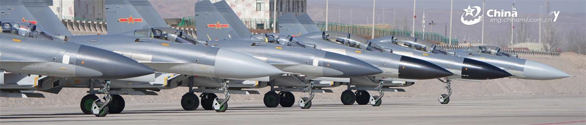 军网英文好图/歼-11全家福武器装备军事