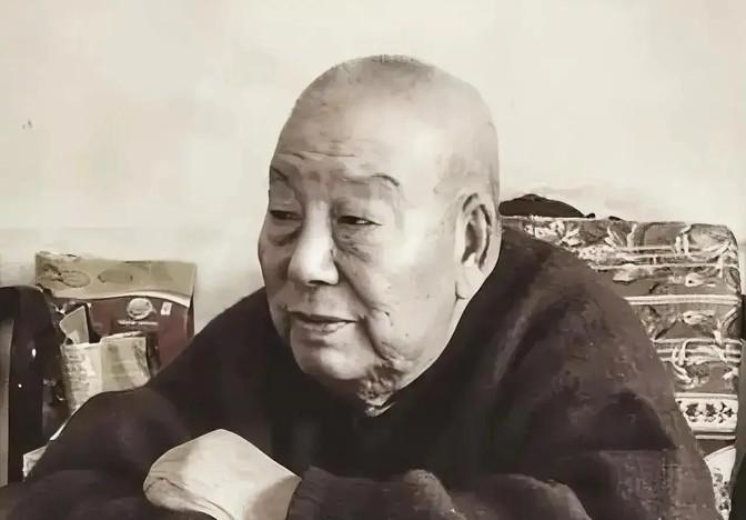 1951年5月，已经饿了3天的唐满洋，趁着夜色率部爬上了美军580.7高地，却发