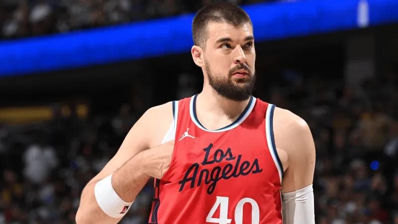 来了来了，看一下到底是格林的毒性大？还是祖巴茨的毒性大？
常规首发！船记：今晚祖