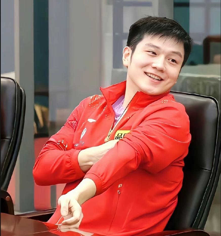 各路高手，对樊振东评价，既准确又生动，尤其是这7位，大勒布伦及王楚钦的回答，简直
