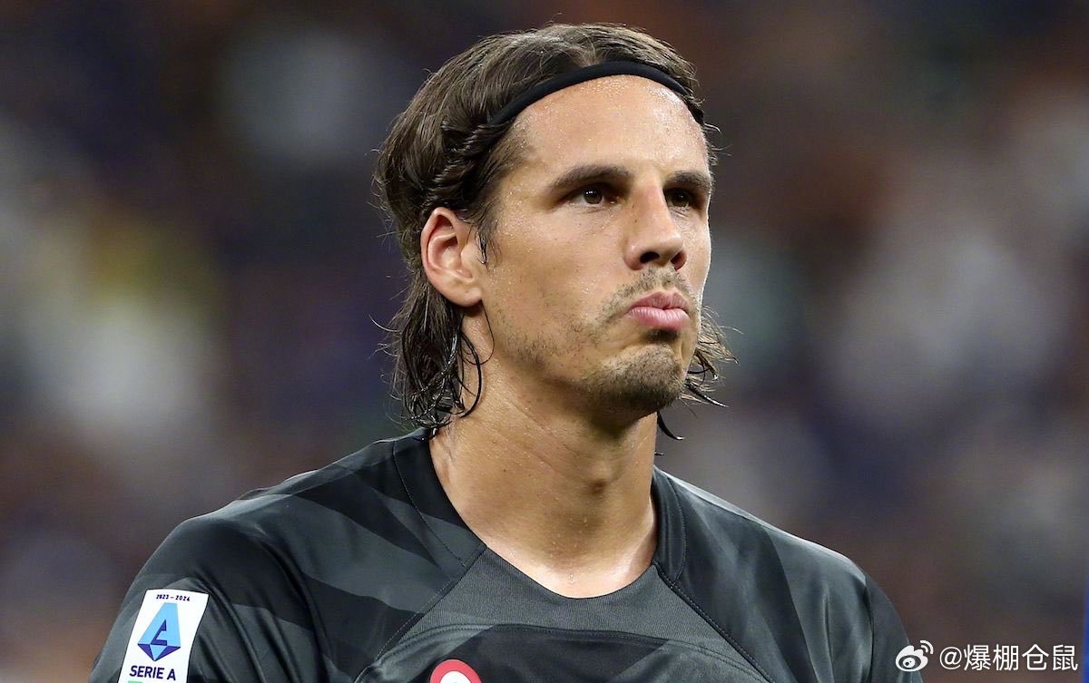 【一门变二门】意大利天空体育：37岁的国米门将索默可能与球队续约，并在下赛季担任