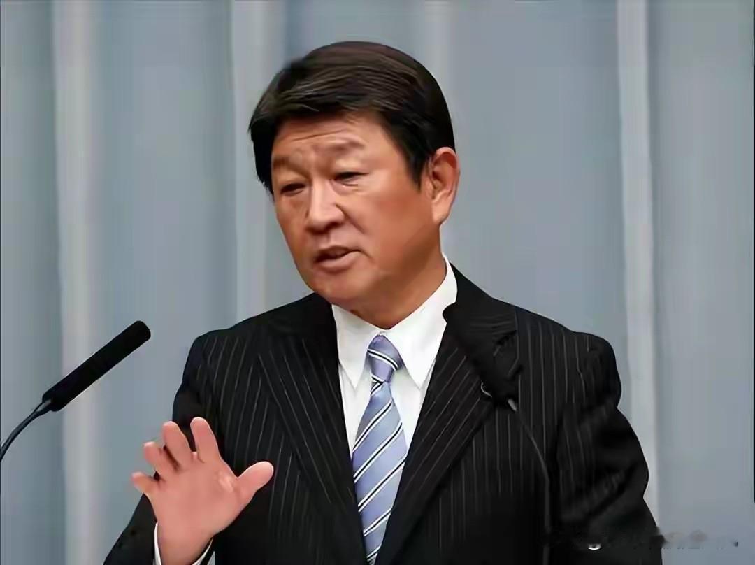 蹲守四天全程落空！日本外相马尼拉求会晤遭冷遇，中方行程释放明确外交信号
 
日本