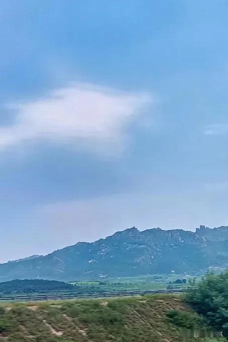 我在头条上，只能说是玩，原因大家都懂，其中最主要的原因是没有实际用。
如今世俗上