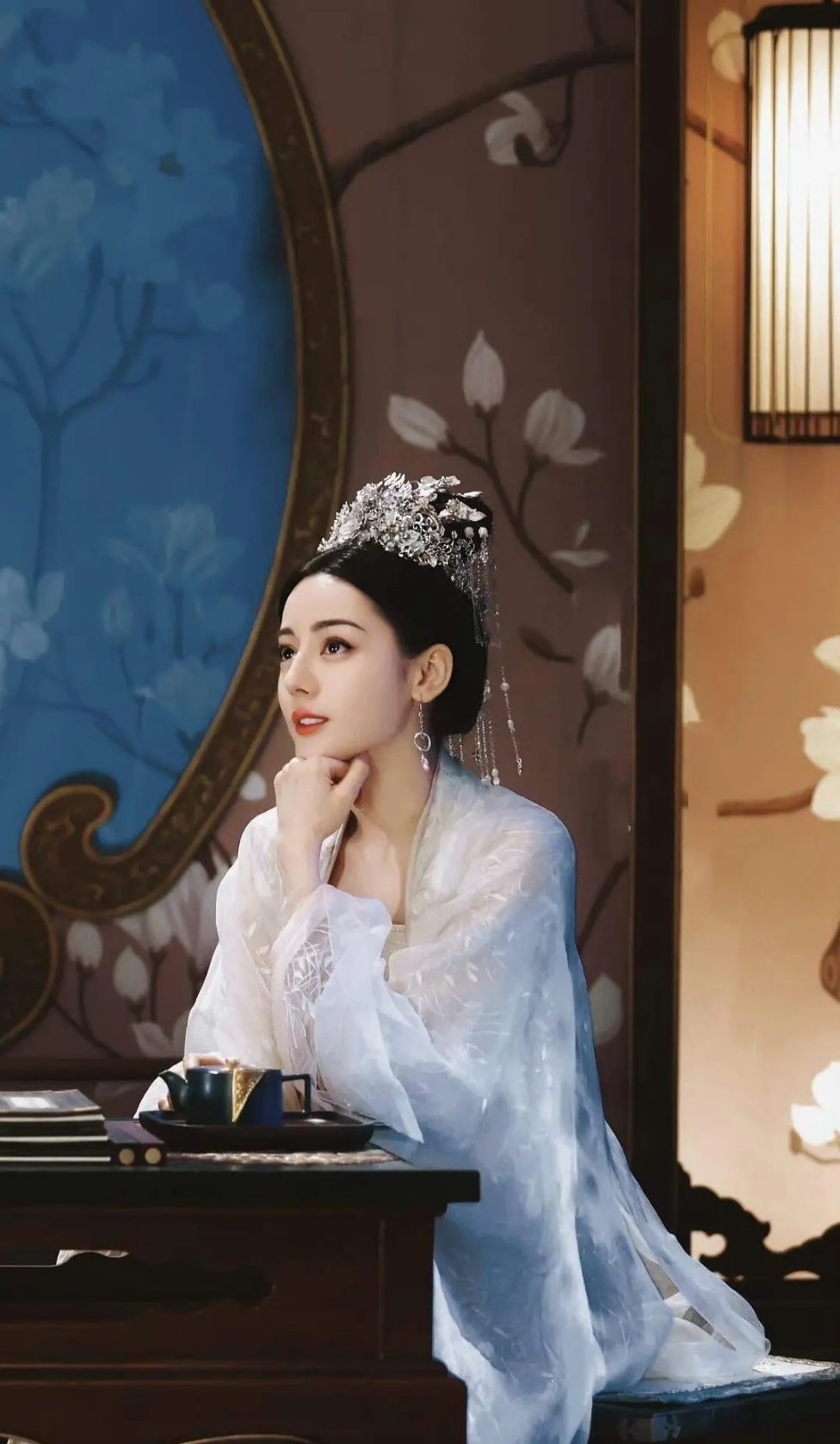 感觉迪丽热巴这个造型不是很好看啊？ ​​​