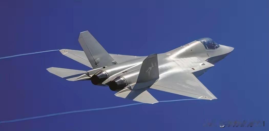 看这款战机，如果看战绩没有谁能出其右。2025.5.7印巴空战，他携PL-15“