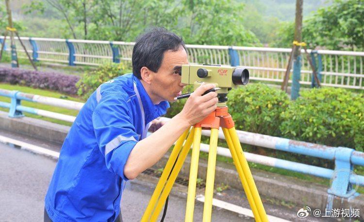 #冶金高手齐聚山城上演毫米级博弈#【毫米级博弈！工程测量员亮绝活】#工程测量员在