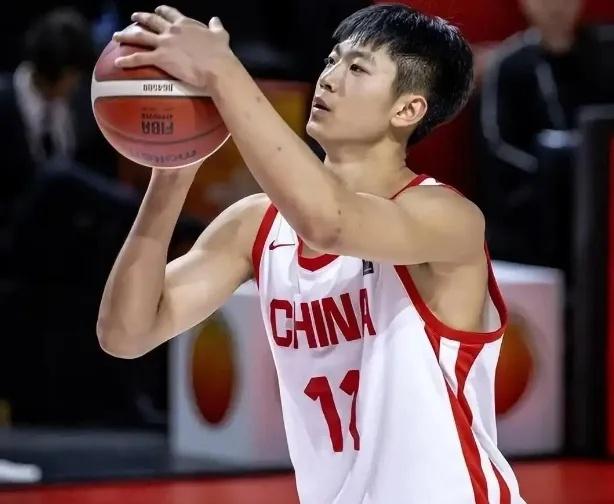 热身赛！中国U18男篮94-85加拿大icon大卫安，首发球员发挥如下！
1，张