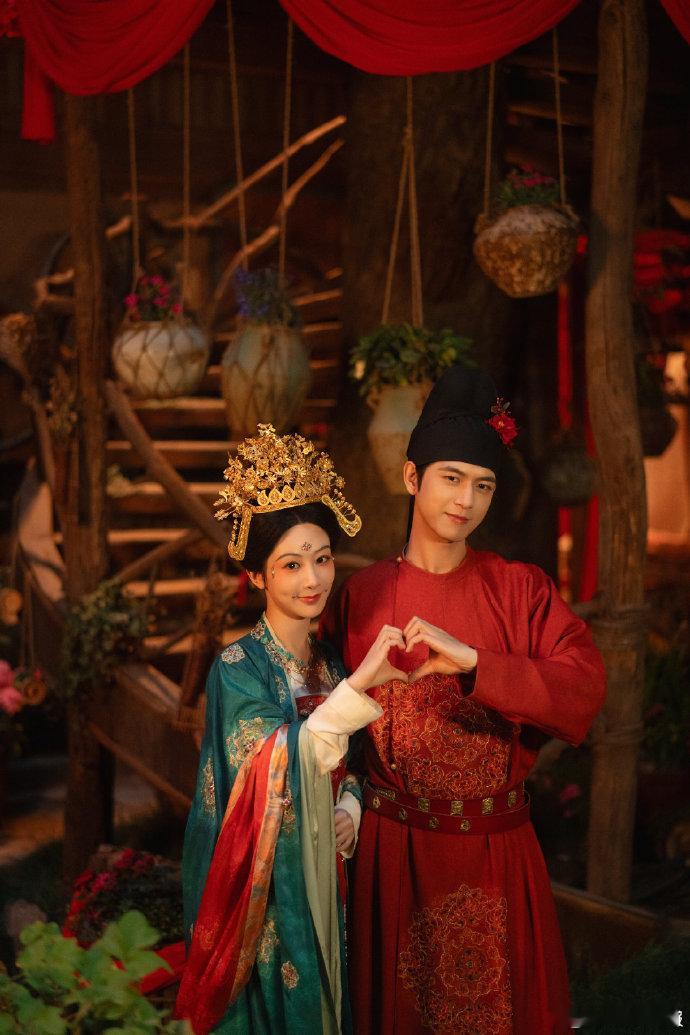 何惟芳蒋长扬唐代大婚还原度  《国色芳华》中蒋长扬为何惟芳举办的这场婚礼，不仅是