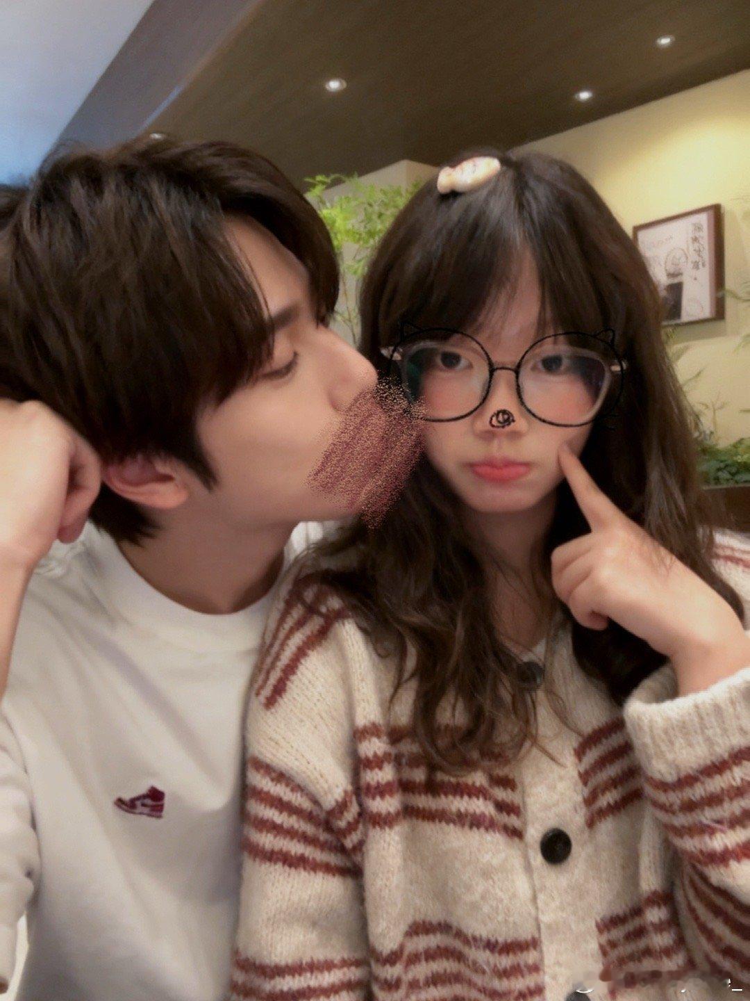 不是我和韩维辰 